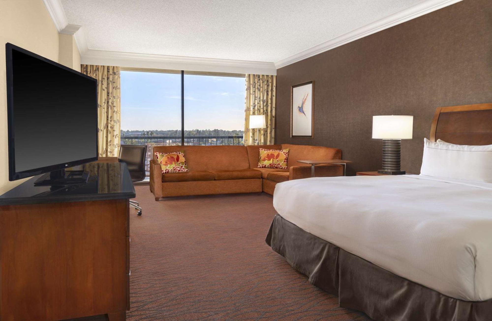 Hilton Orange County/Costa Mesa Hotel Exterior foto
