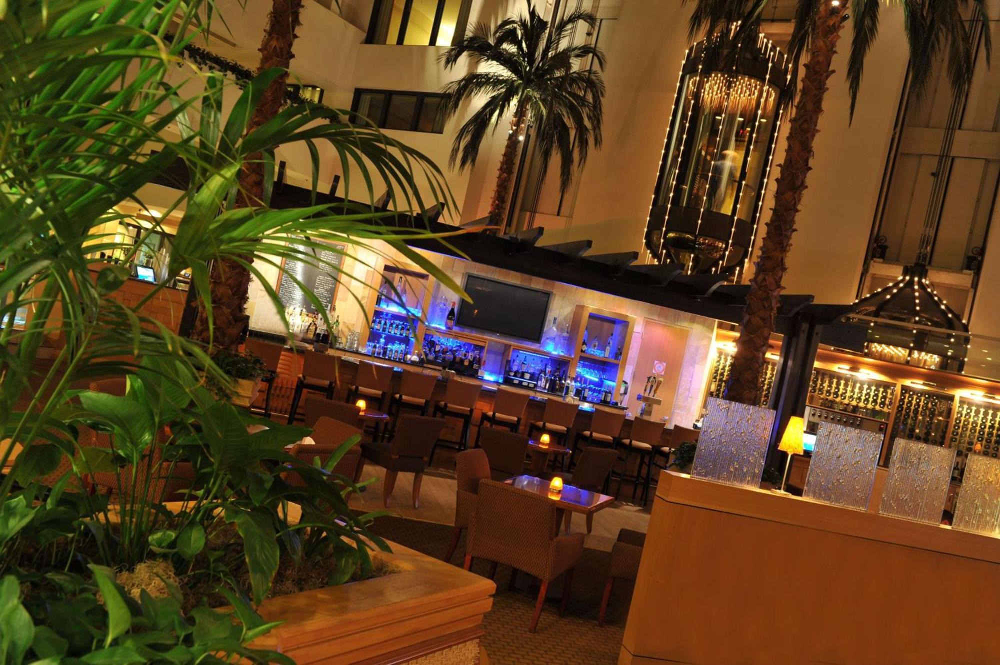 Hilton Orange County/Costa Mesa Hotel Exterior foto