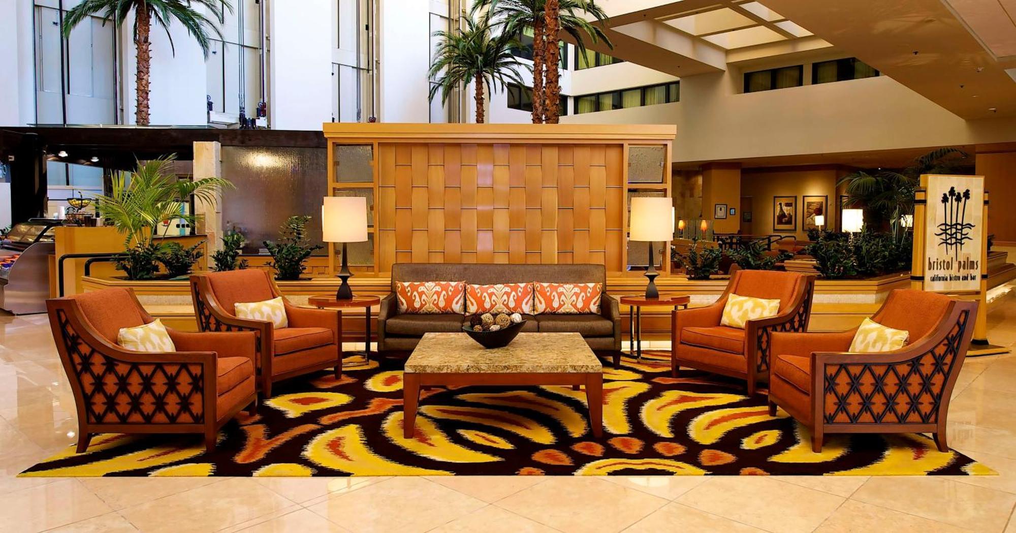 Hilton Orange County/Costa Mesa Hotel Exterior foto